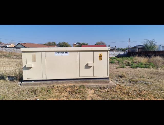 2,695M² VACANT LAND FOR SALE IN BOLTONIA